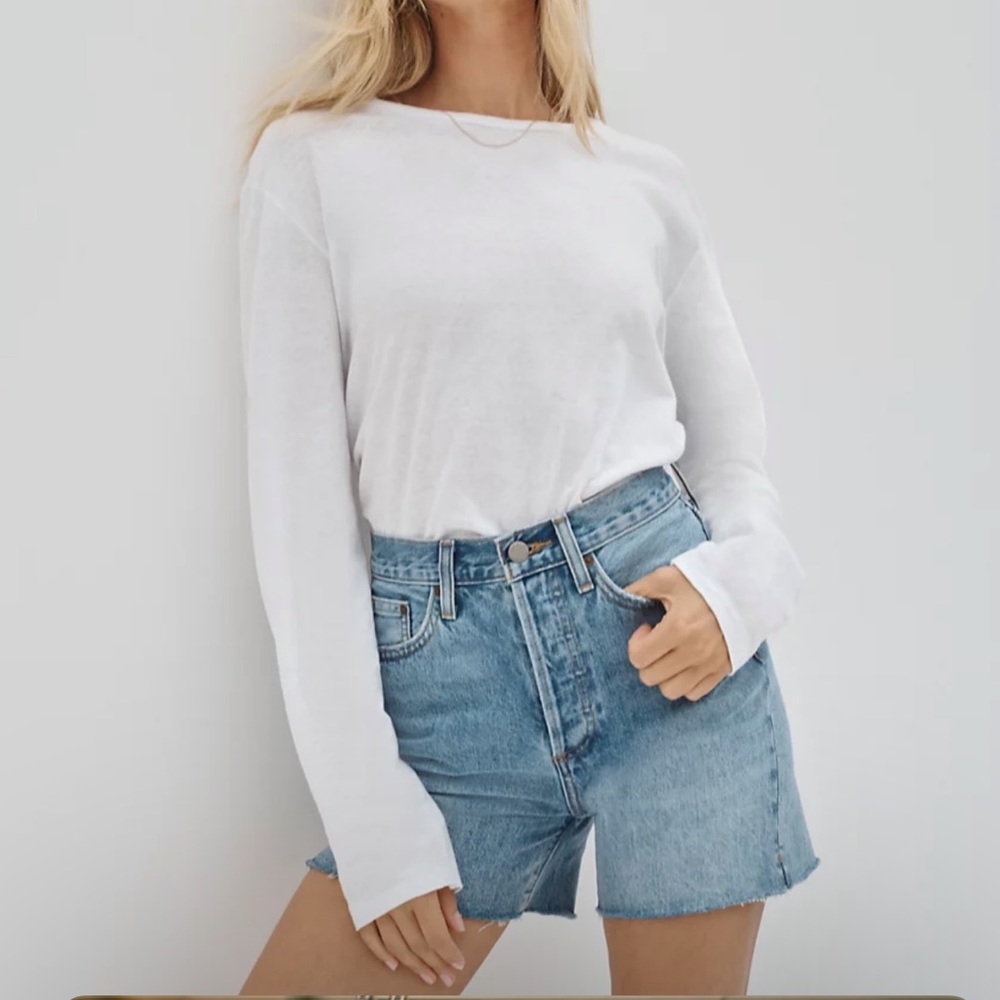 Aritzia The Yoko Mid Thigh Short